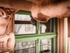 Denkmalschutz-Fenster in Frankfurt Nahaufnahme