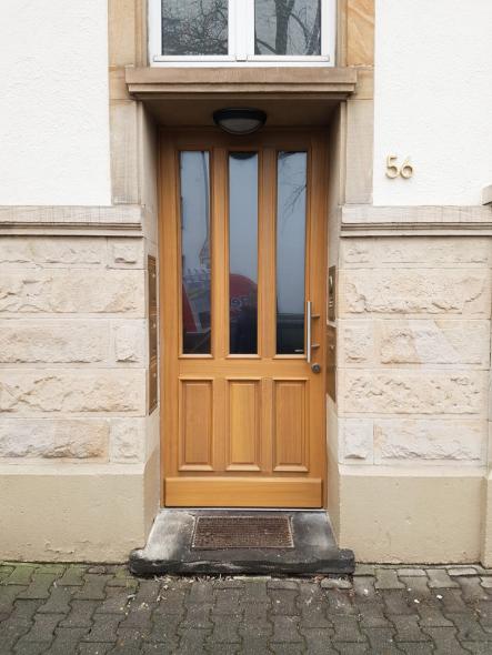 Holz-Haustür in Frankfurt