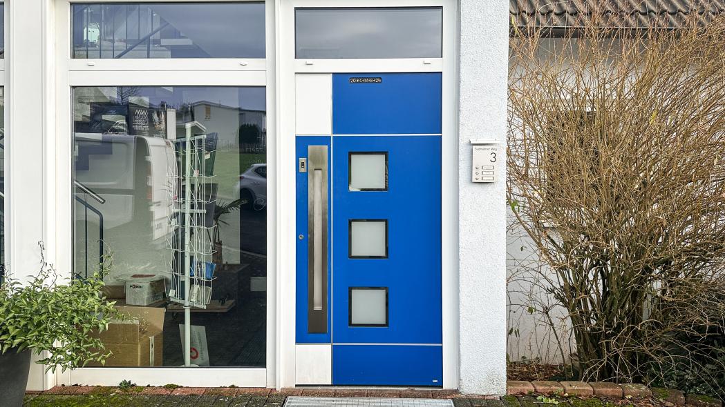 Aluminium-Haustür PaXentreé in Jossgrund