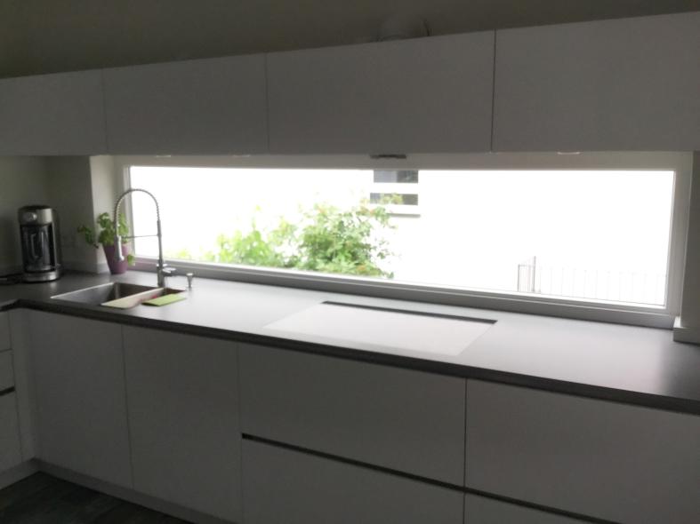 Haustür in Betonoptik mit Panoramafenster in Seligenstadt