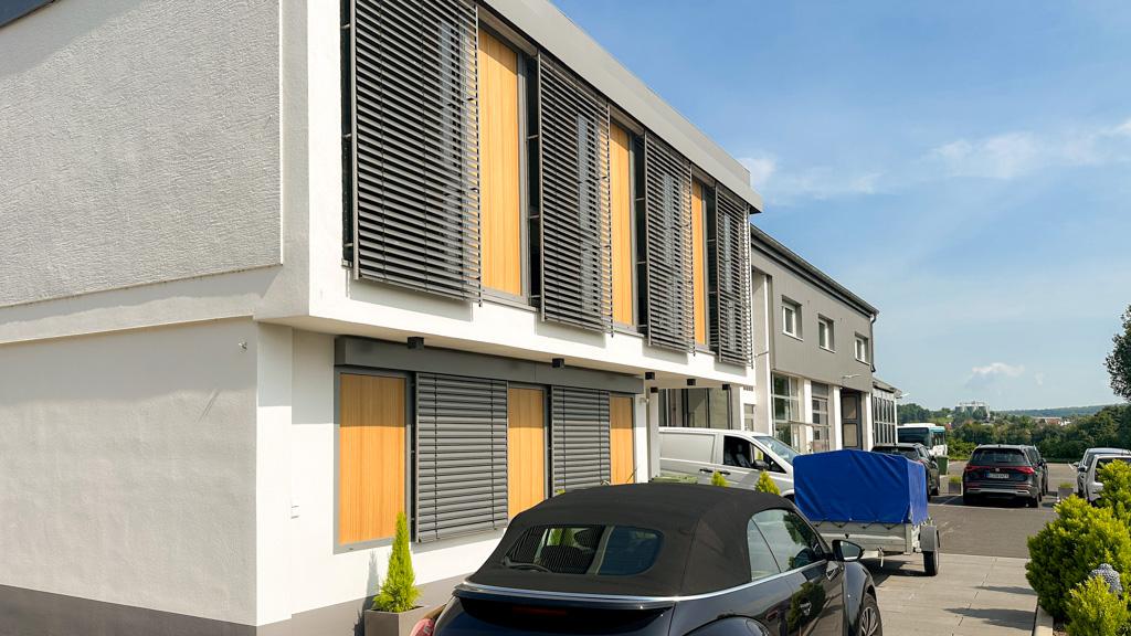 Fenster Büdingen mit Raffstore